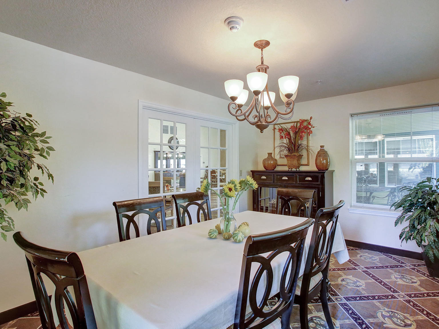 Tualatin Senior Living Community Riverwood Prestige Care